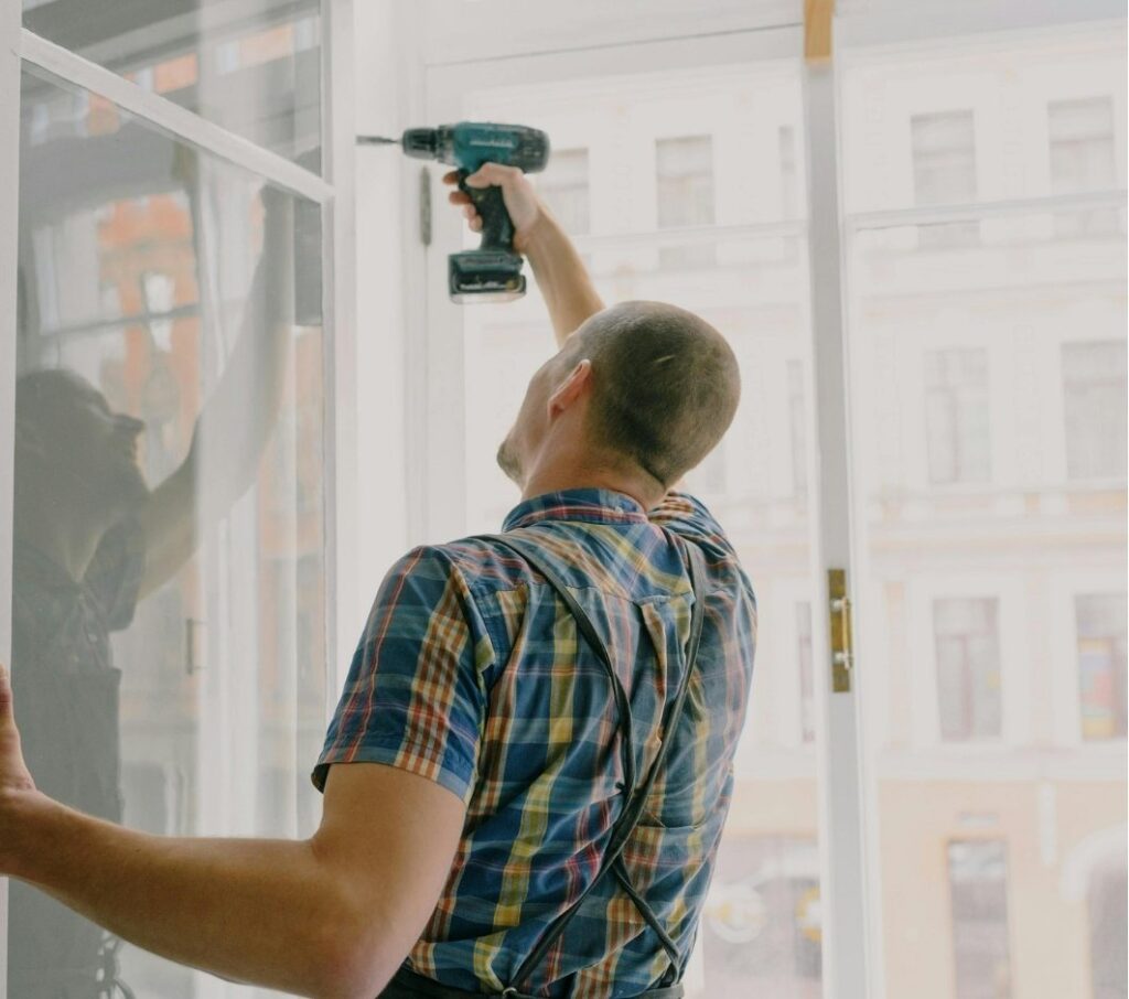 Working with power drill